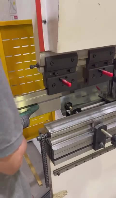 پرس برک سایز ۱۶۰|ماشینآلات صنعتی|چهاردانگه (تهران), |دیوار