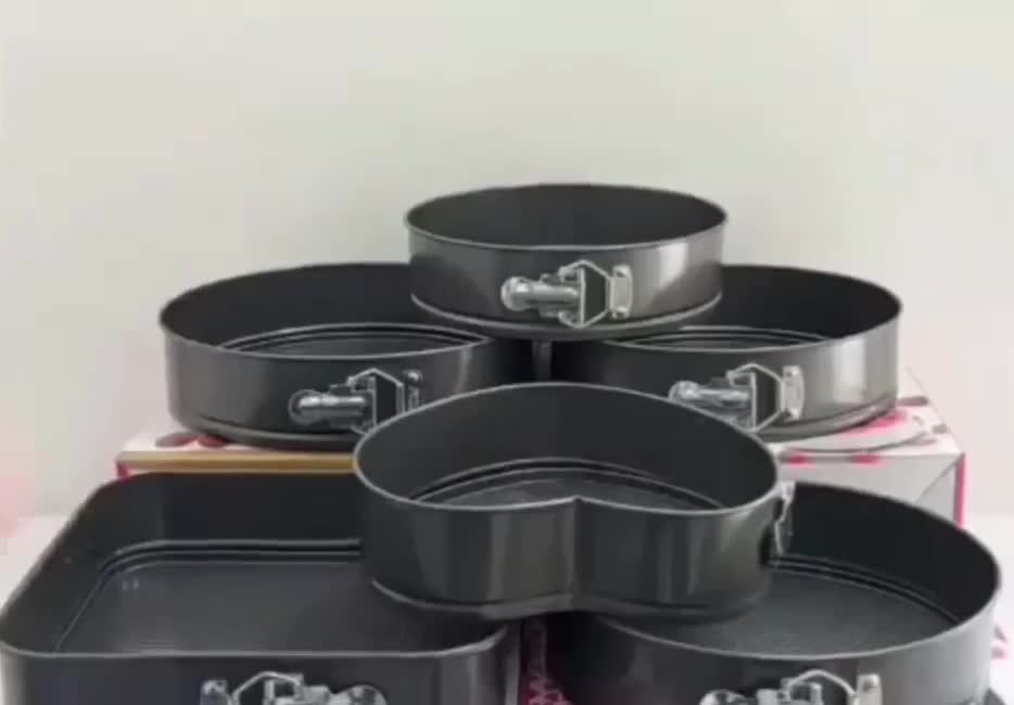 قالب کیک کمربندی|ظروف پخت‌وپز|اهواز, زیتون کارگری|دیوار