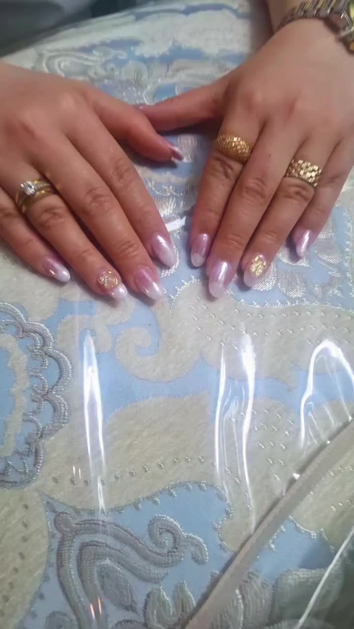کاشت ناخن+ترمیم +لمینت + اصلاح وابرو وکس صورت|خدمات زیبایی و سلامت|تهران, شهید رجایی|دیوار