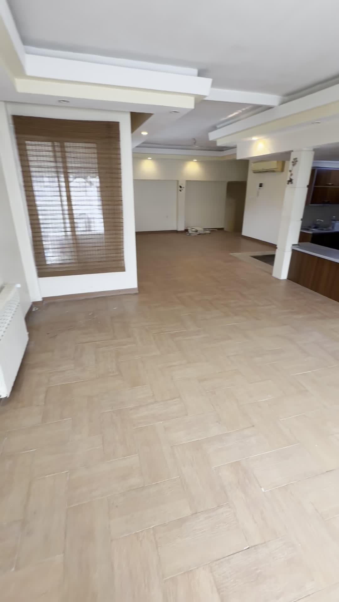 فروش آپارتمان ۱۲۰ متری شیک در محوطه کاخ|فروش آپارتمان|چالوس, |دیوار