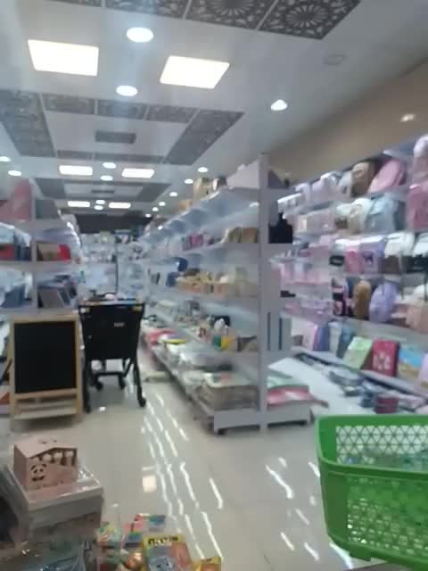 استخدام نیروی خانم و آقا صالح آباد|استخدام خدمات فروشگاه و رستوران|تهران, صالحآباد شرقی|دیوار