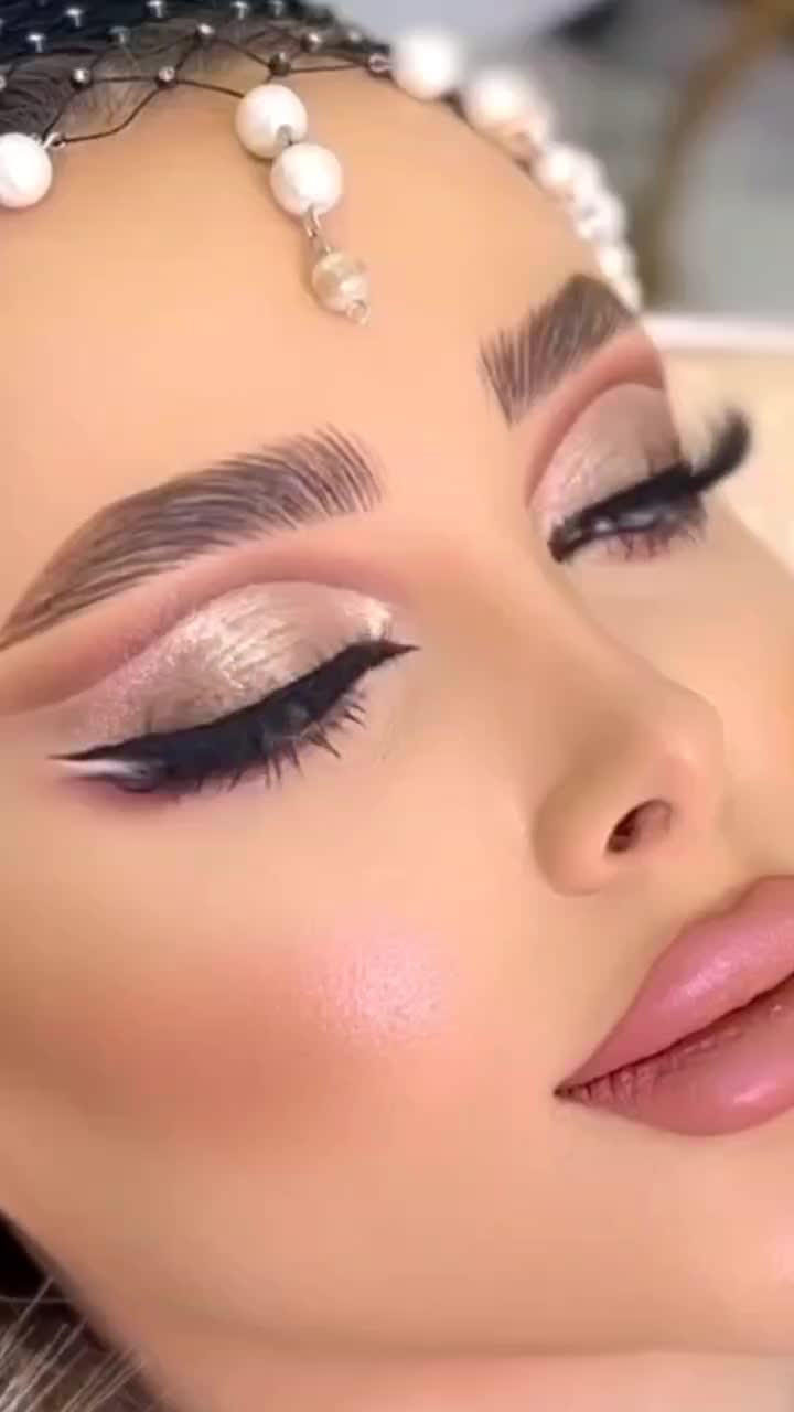 خدمات و آموزش تخصصی آرایشگری|خدمات آرایشگری و زیبایی|زابل, |دیوار