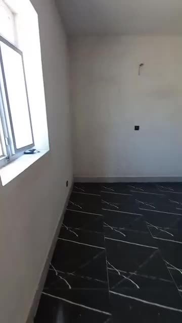 منزل دوخوابه درب حیاط|اجارهٔ خانه و ویلا|شیراز, جمال آباد|دیوار