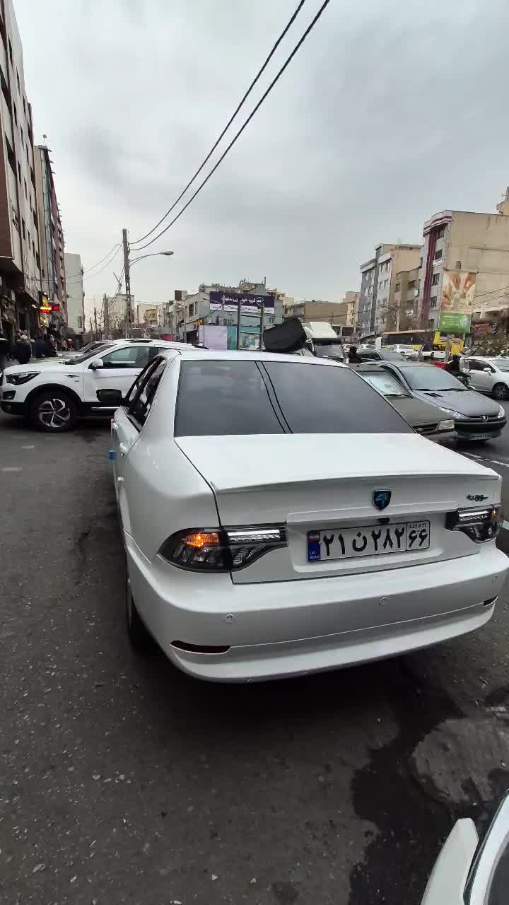 سورن پلاس دوگانه مخزن بزرگ صفرسورن پارسxu7pمدل۴۰۵|خودرو سواری و وانت|تهران, صادقیه|دیوار