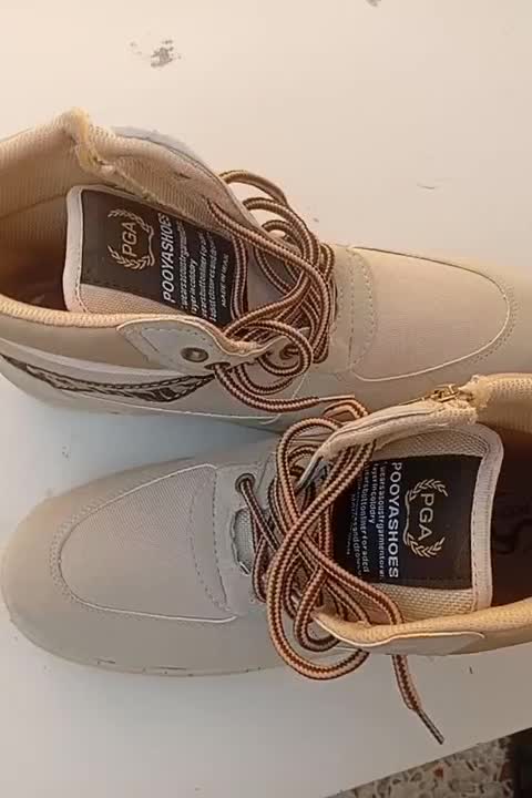 یک جفت پوتین نظامی|کیف، کفش، کمربند|اهواز, سپیدار|دیوار