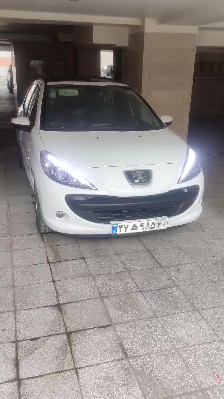 ۲۰۷ بی رنگ ۳۰ تا کار|خودرو سواری و وانت|بومهن, |دیوار