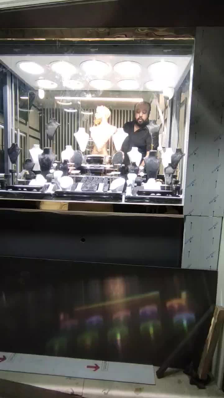 دکور طلا فروشی ویترین طلا ،مانکن طلا،جعبه طلا|فروشگاه و مغازه|ورامین, ورامین|دیوار