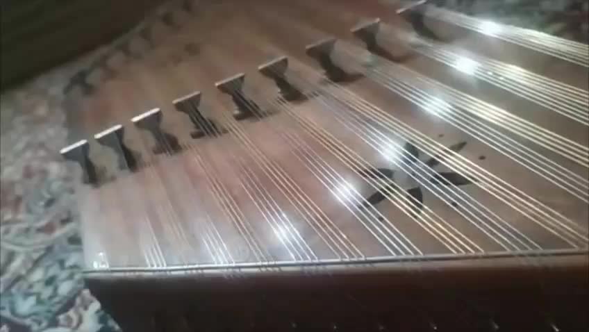 کارگاه تولیدی سنتور چکی و اقساطی|سازهای سنتی|یزد, |دیوار