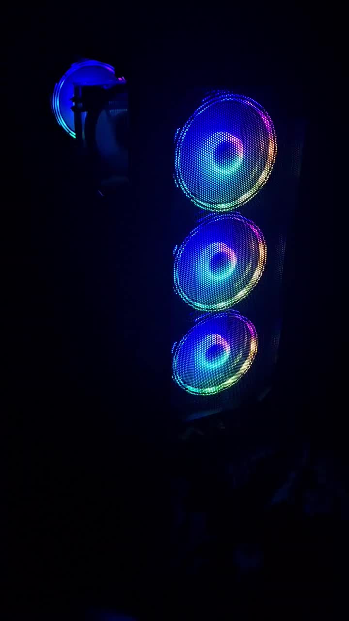 کیس گیمینگ همراه با وسایل|رایانه رومیزی|ملایر, |دیوار