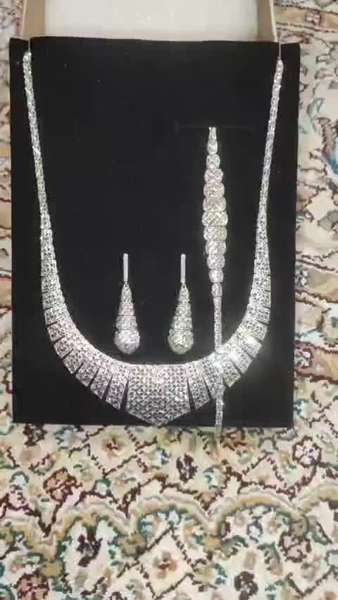 ست طلای ترند ۲۰ گرمی 100 بالای تابلو|جواهرات|گلستان (تهران), |دیوار