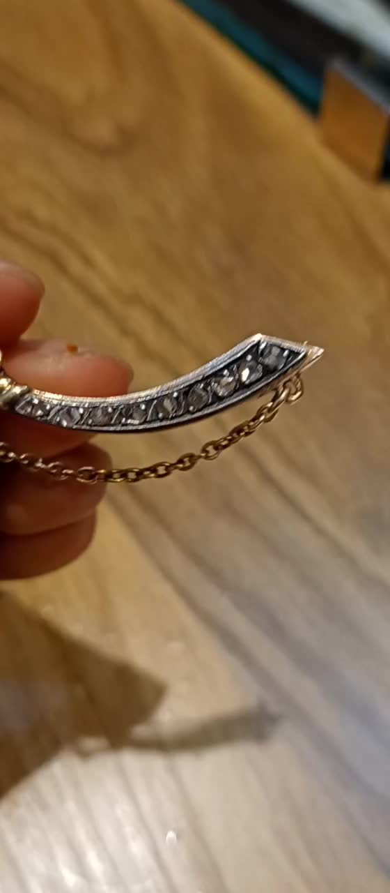 سنجاق سینه قاجاری طلای۱۲عیار ، الماس و یاقوت برمه|جواهرات|تهران, بازار|دیوار