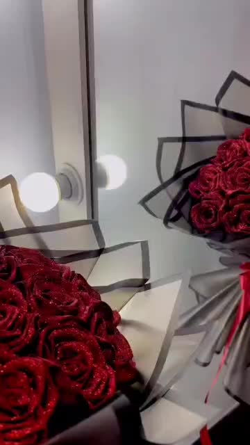 گل اکلیل دار|گل مصنوعی|تبریز, |دیوار