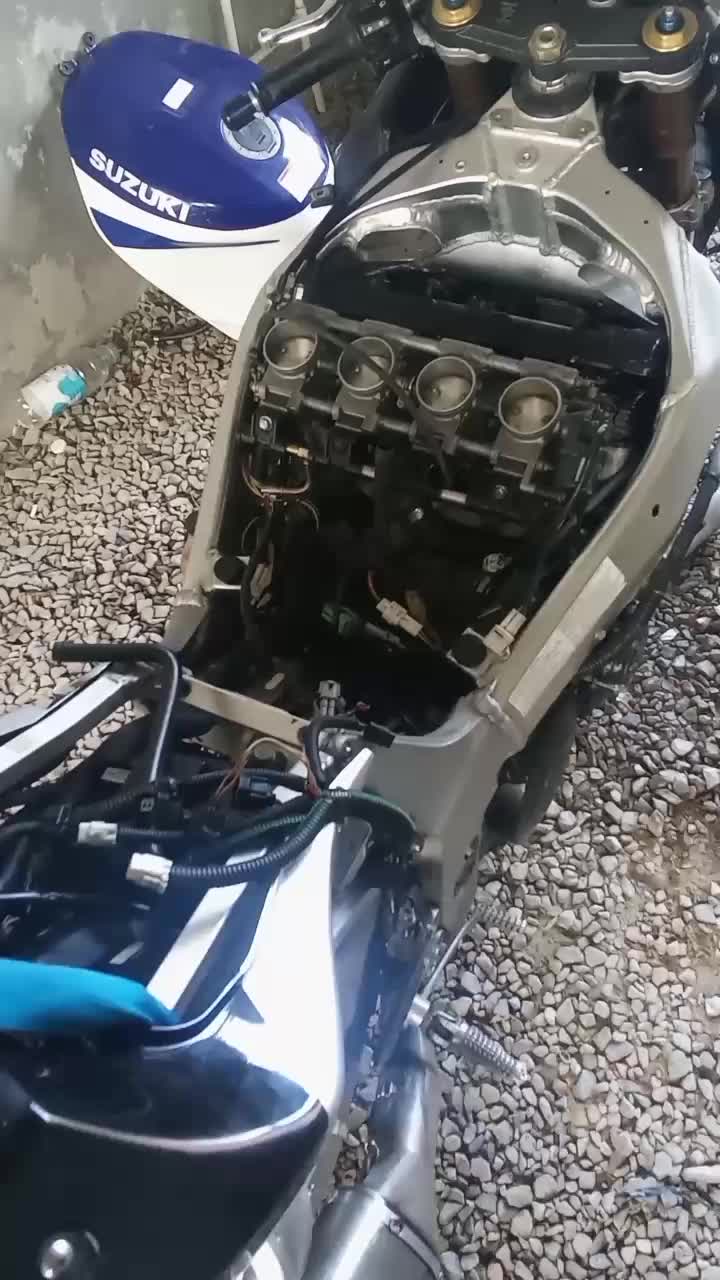 تعمیرگاه موتور سیکلت|خدمات موتور و ماشین|رویان, |دیوار