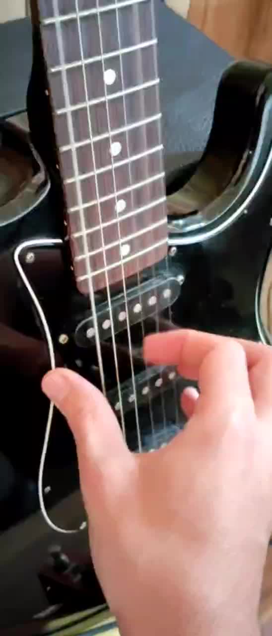 گیتار الکتریک BIRTH by TOKAI ساخت ژاپن 1983|گیتار، بیس، امپلیفایر|بابل, |دیوار