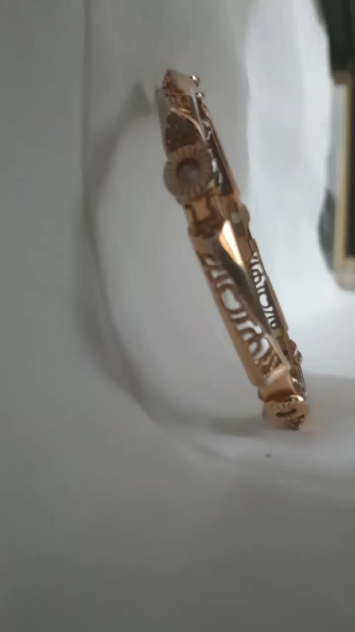 النگو صوفی|بدلیجات|کهنوج, |دیوار