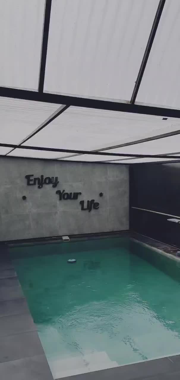 اجاره روزانه ویلای فوق لاکچری استخردار ۷ آذر|اجارهٔ کوتاهمدت ویلا و باغ|بندر انزلی, ساحل قو|دیوار