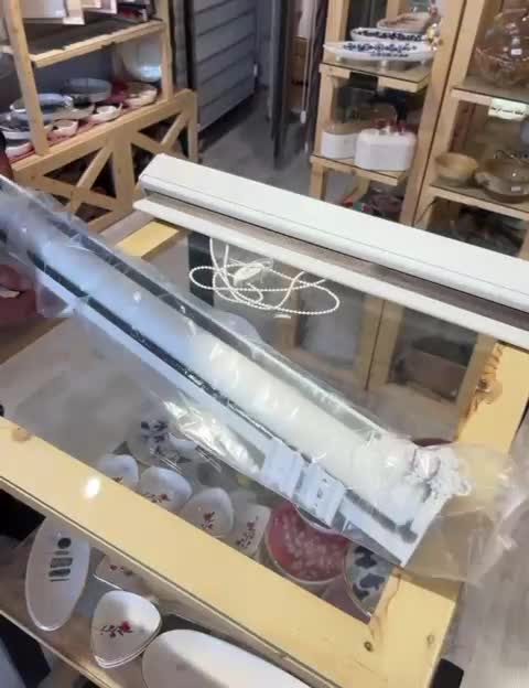 پرده شیدرول ساده مسکونی تجاری اداری|پرده، رانر، رومیزی|شیراز, خلیلی|دیوار