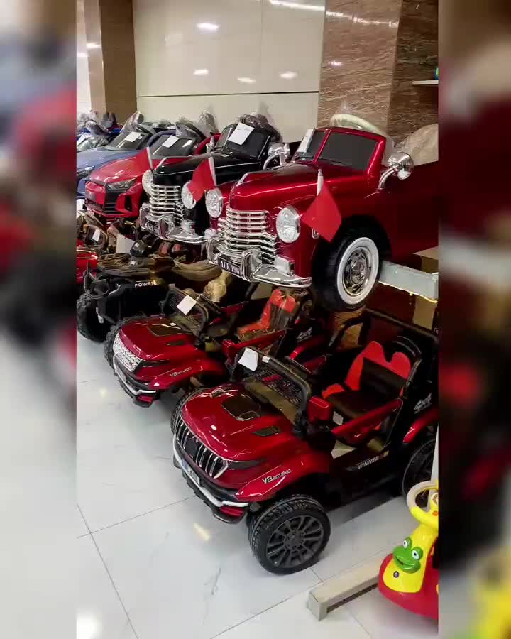 //ماشین شارژی شش موتوره چراغدار|اسباب‌بازی بچه|اصفهان, ملک‌شهر|دیوار