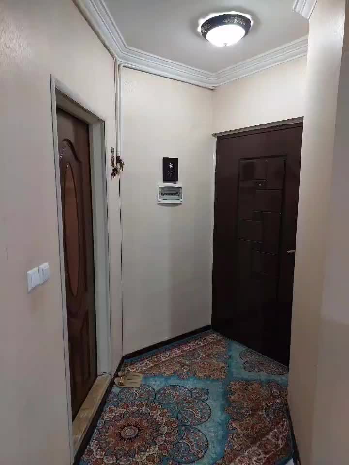 ماربل کناف پارکت کاغذدیواری ترمووال آینه قرنیز چمن|خدمات پیشه و مهارت|یزد, |دیوار
