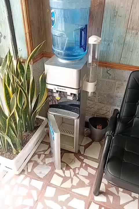 آبسردکن سرد و گرم برند بنس در حد نو|آبسردکن و تصفیه آب|آمل, |دیوار