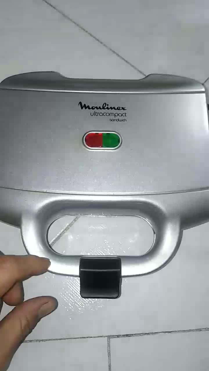 گریل برقی آک مولینکس مدل S140 یک میلیون زیر قیمت|اجاق گاز و لوازم برقی پختوپز|تهران, افسریه جنوبی|دیوار