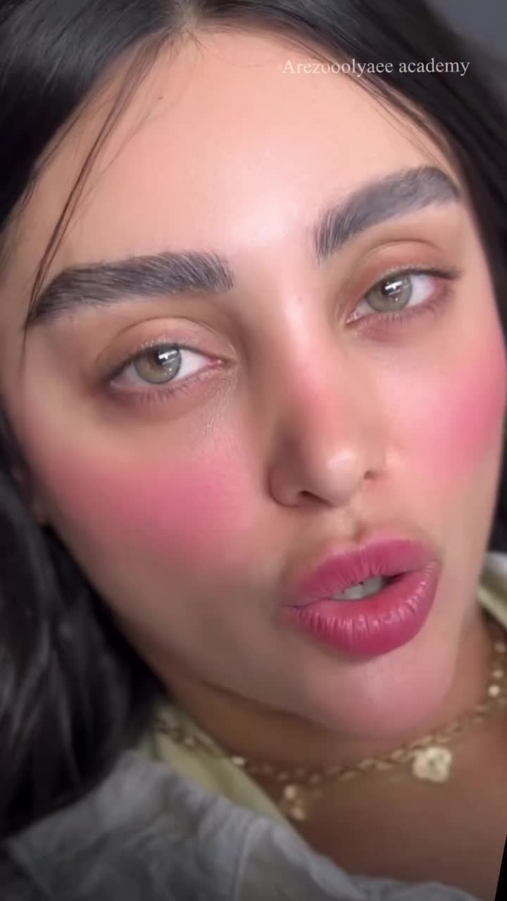 اکستنشن مژه در لاهیجان|خدمات آرایشگری و زیبایی|لاهیجان, گلستان|دیوار