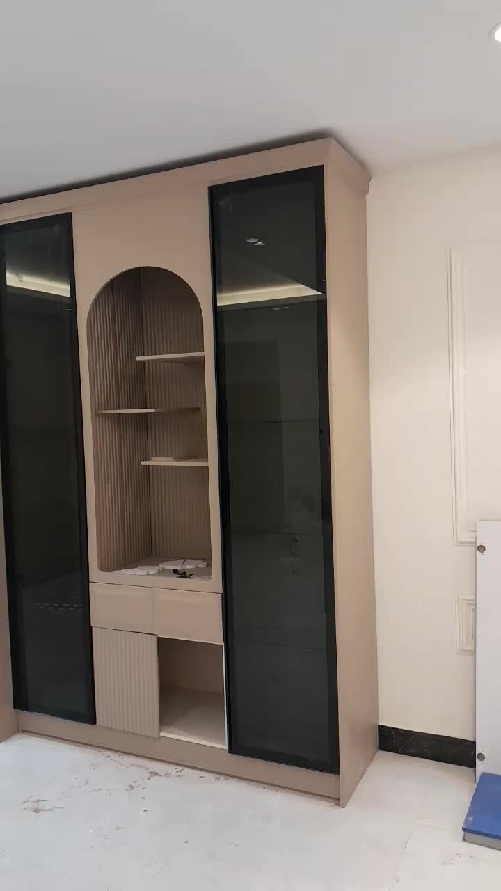 طراحی وساخت کابینت وکمد دیواری وتمام مصنوعاتmdf|خدمات پیشه و مهارت|کرج, مجتمع صنفی صنعتی|دیوار