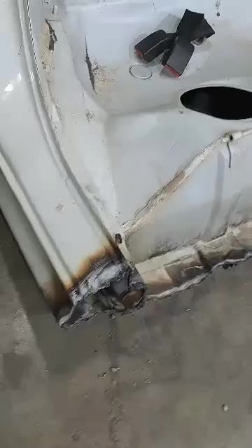 گلگیر عقب 206|قطعات یدکی و لوازم جانبی|نجف‌آباد, ۲۲ بهمن|دیوار