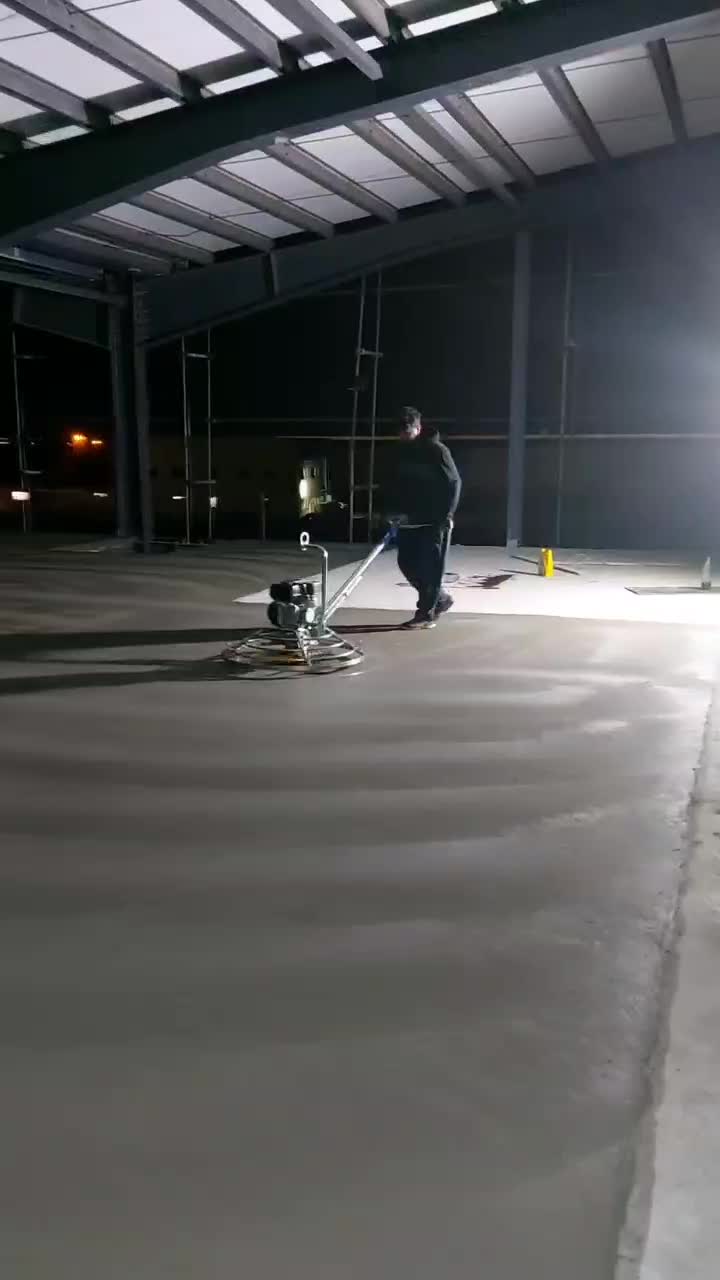 بتن ریزی کف با ماله پروانه|خدمات پیشه و مهارت|قزوین, |دیوار