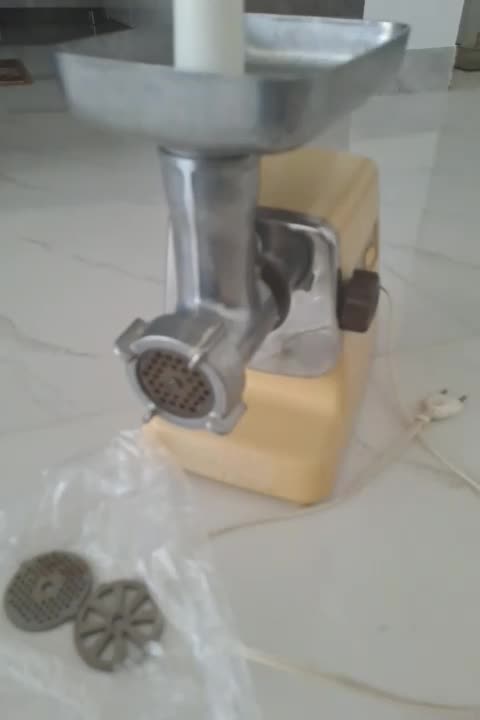 دستگاه چرخ گوشت ناسیونال|سایر لوازم برقی|شیراز, رکنآباد|دیوار