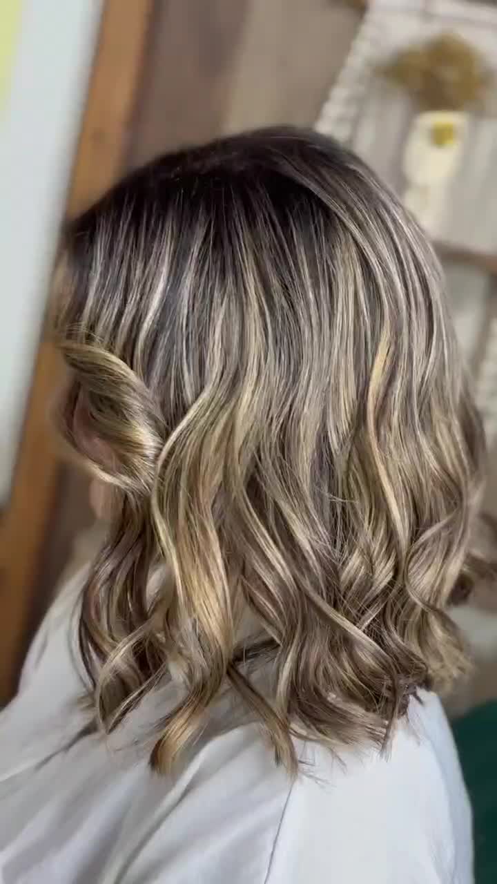 نیازمند مدل رنگ و لایت|خدمات آرایشگری و زیبایی|لاهیجان, خمیر کلایه|دیوار