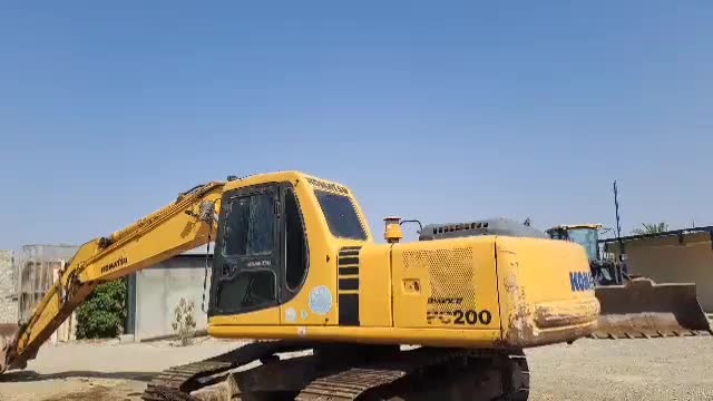 بیل مکانیکی کوماتسو ۲۰۰خط۶|خودرو سنگین|منوجان, |دیوار