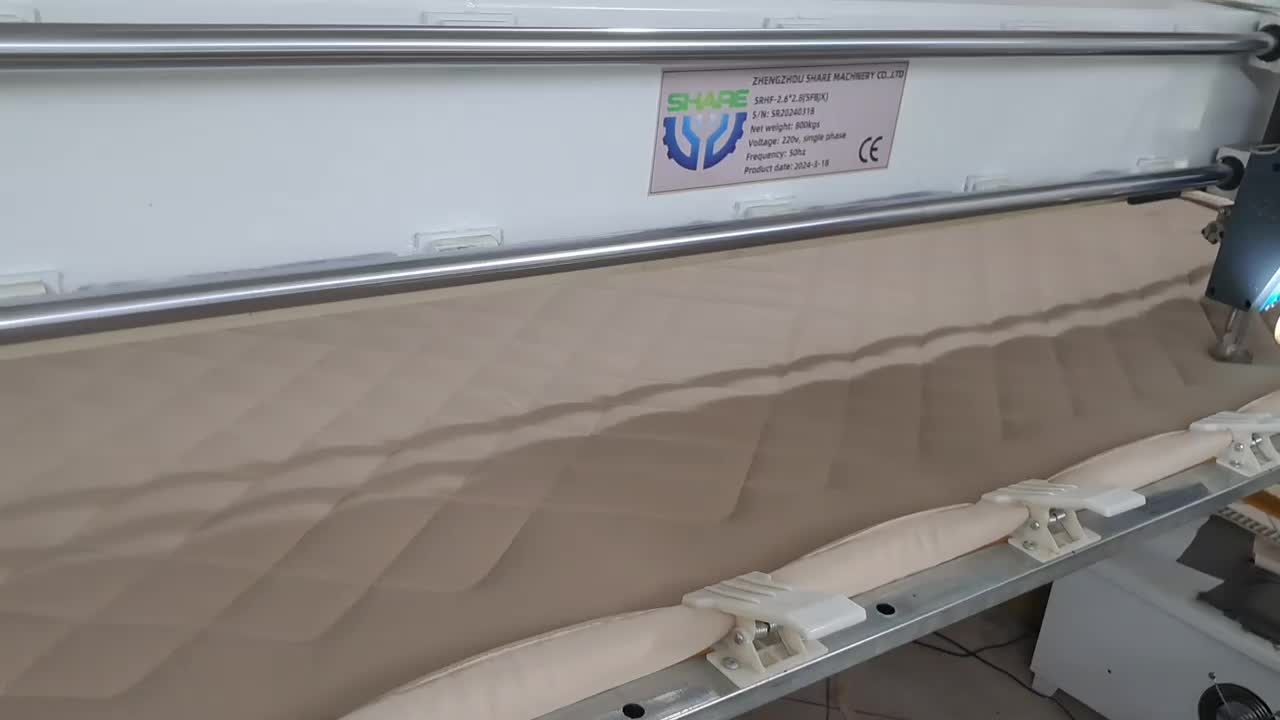 دوخت لحاف با دستگاه سی ان سی|رختخواب، بالش، پتو|تهران, عبدلآباد|دیوار