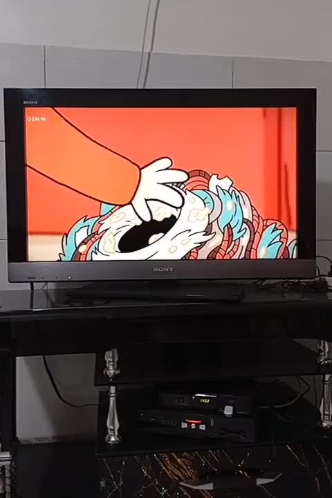 تلویزیون سونی 32 همراه دستگاه و میز تلویزیون|تلویزیون و پروژکتور|قدس, شهرقدس|دیوار