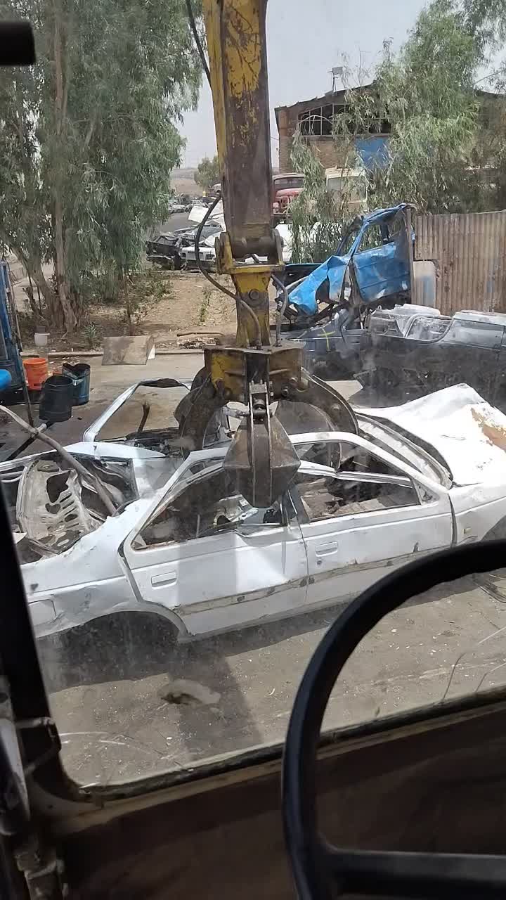 اسقاط خودرو فرسوده آهنگران|خدمات موتور و ماشین|قم, میدان نو|دیوار