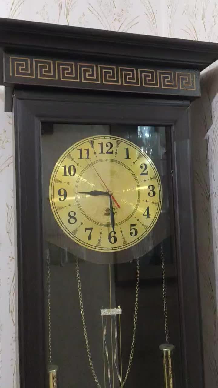 ساعت دیواری در حد نو|ساعت دیواری و تزئینی|میانه, |دیوار