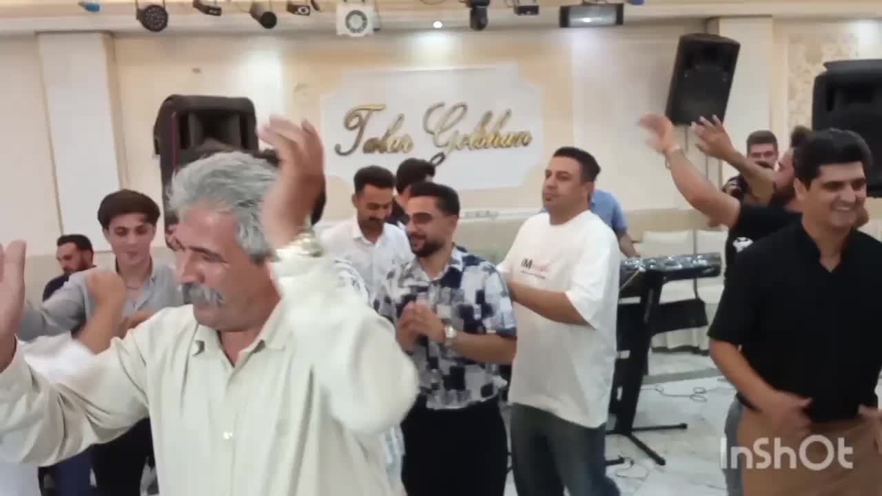 مجالس پذیرفته می شود|خدمات پذیرایی، مراسم|قوچان, |دیوار