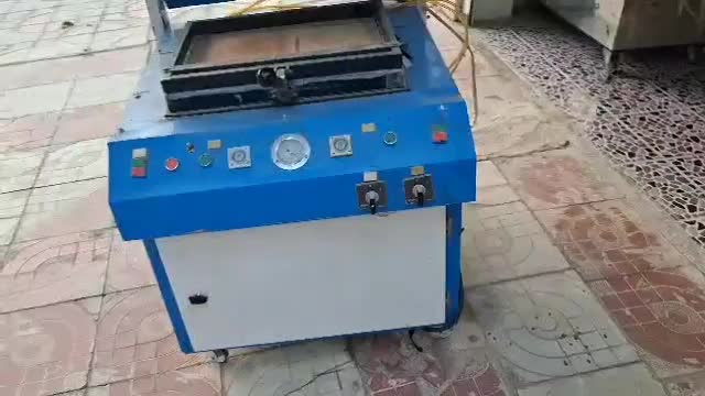 دستگاه وکیوم فرمینگ ترموفرمینگ سالم و آماده کار|ماشین‌آلات صنعتی|اصفهان, مهدیه|دیوار