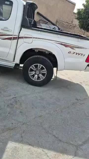 تویوتا هایلوکس بلند2014|خودرو سواری و وانت|مرودشت, بیست متری بیمارستان|دیوار