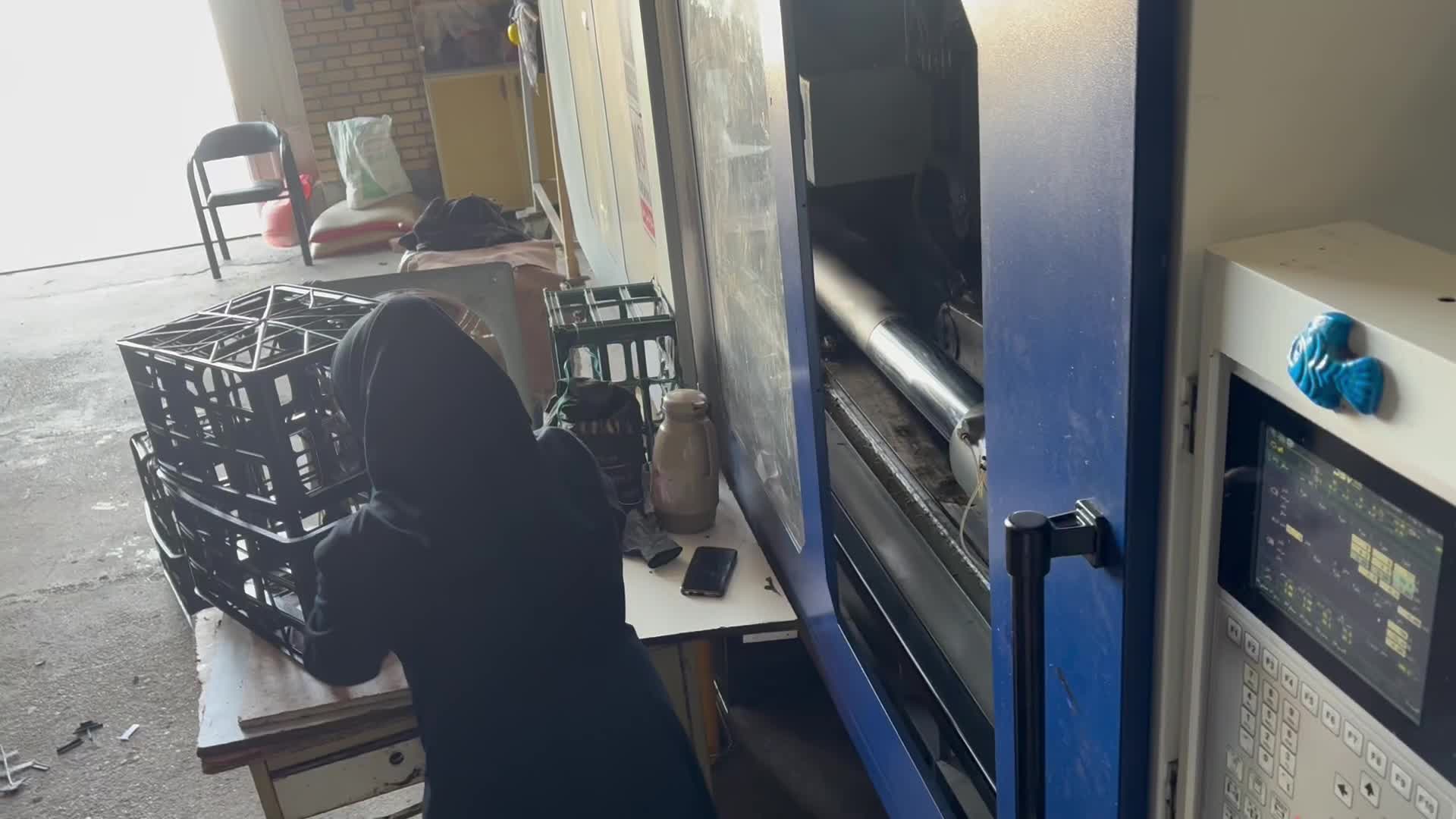 نیروی آقا کارخانه سبد سازی شهرک صنعتی|استخدام صنعتی، فنی، مهندسی|بروجرد, |دیوار