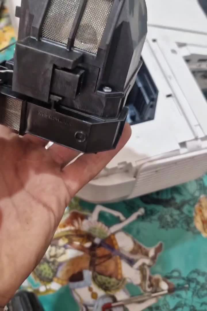 ویدئو پروژکتور.نصب،تعمیر وراه اندازی تمام مدل|تلویزیون و پروژکتور|کرمانشاه, |دیوار