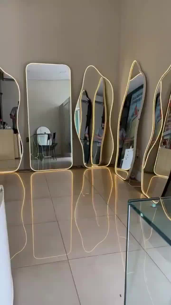 تولید و پخش انواع آینه آرایشگاهی و قدی|آینه|همدان, |دیوار
