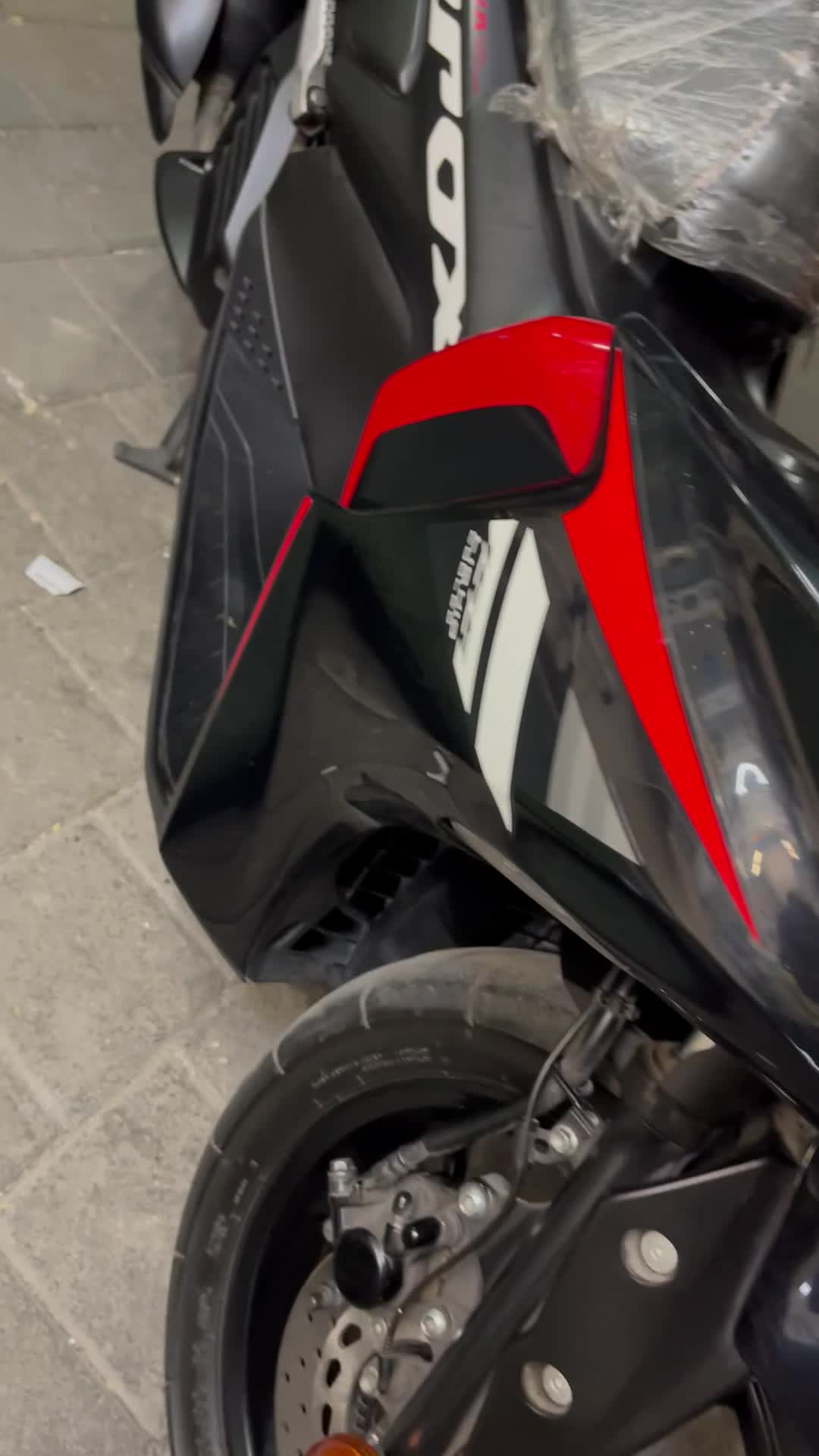 یاماها ایروکس مدل ۱۴۰۱ درحد فوری فروشی|موتورسیکلت|تهران, شهرک رضویه|دیوار