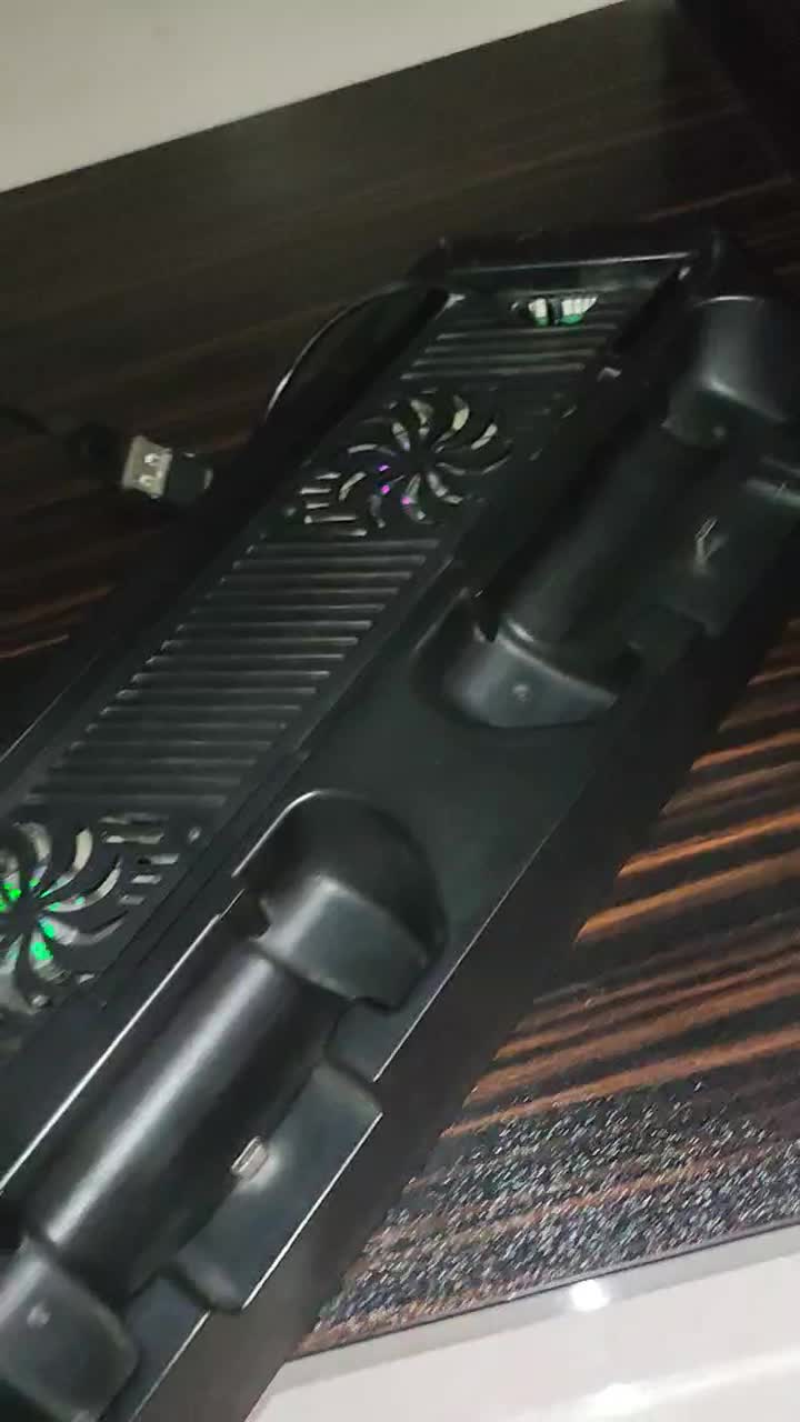پایه استند فن و شارژ دسته ps4  فت و اسلیم|کنسول، بازی ویدئویی و آنلاین|تهران, یاخجی آباد|دیوار