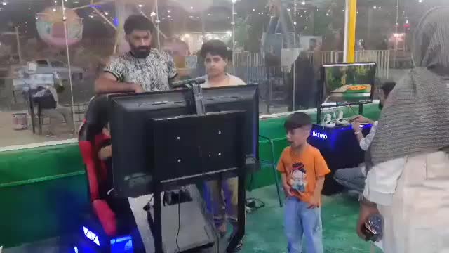 یک کار آماده و پر سود|کنسول، بازی ویدئویی و آنلاین|لامرد, |دیوار