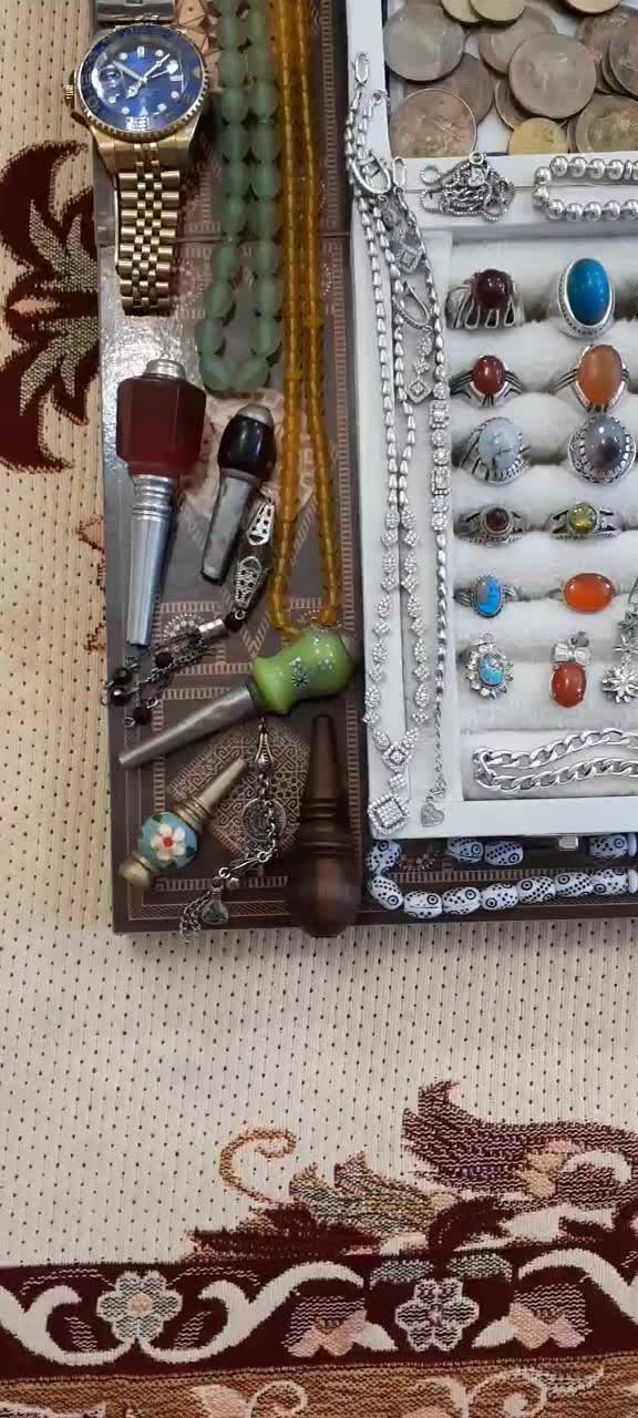 خریدار و فروشنده انواع انگشتر و نقره جات هستم|جواهرات|اردبیل, |دیوار