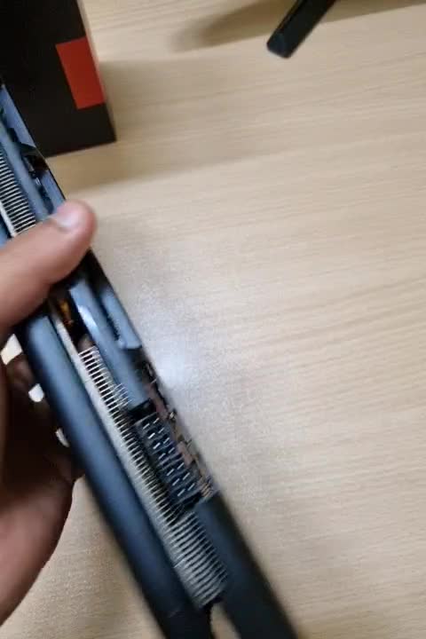 کارت گرافیک rx 5700 xfx 8gb|قطعات و لوازم جانبی رایانه|شاهین‌شهر, ۹ دی|دیوار