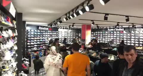 کتونی ادیداس ۳ خط قیمت مناسب ارزان|کیف، کفش، کمربند|تهران, جنت‌آباد مرکزی|دیوار