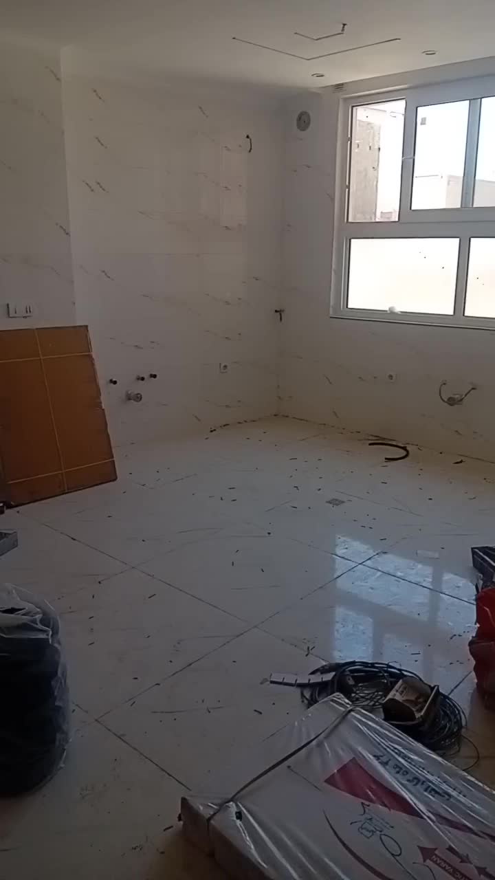 اپارتمان سه طبقه وسه و واحدی درچهاراه صاحب|فروش آپارتمان|سمنان, |دیوار