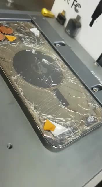 نیازمند شاگردمغازه تعمیرات موبایل|استخدام خدمات فروشگاه و رستوران|شیراز, زند|دیوار